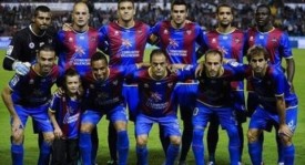 瓦刀下的巴萨防守：拉菲与金球奖的防守艺术之路